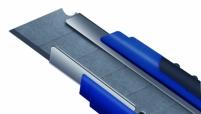 <p>Professioneel afbreekmes met een lemmet van 18mm<br />Automatische blokkering<br />RVS mesgeleider<br />Incl. 3 sterke SK5 mesjes<br />Rubber grip</p>
<p>verpakking 10 stuks</p>